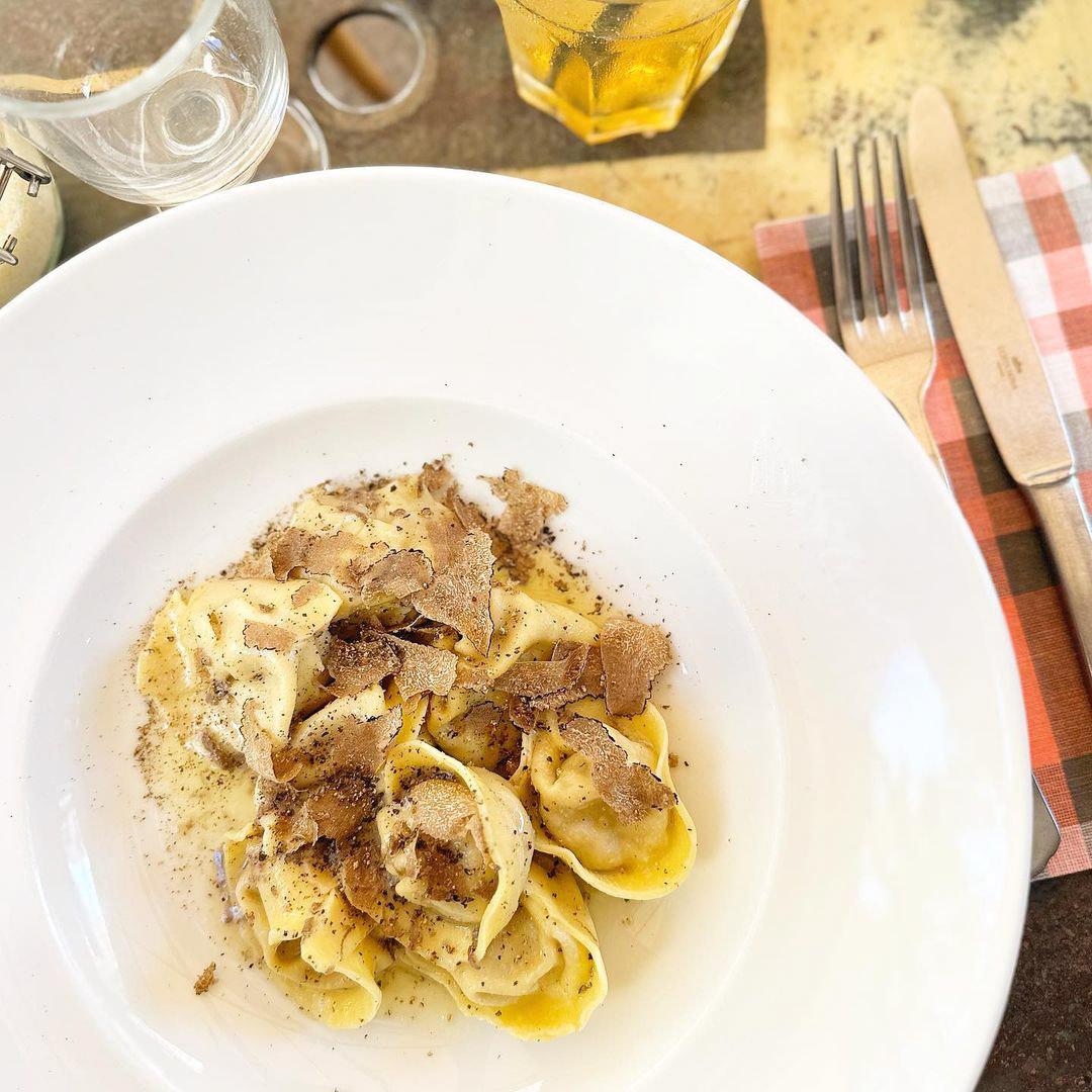 Tortelli aux cèpes avec beurre et truffe © dalaura.cannes